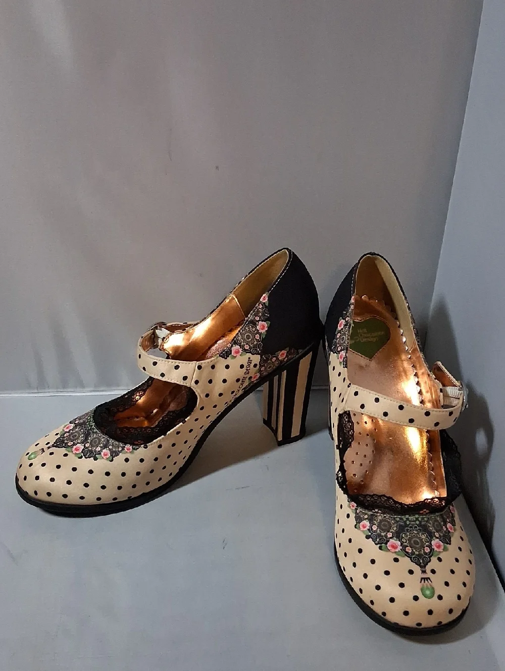 Hot Chocolate Design, size 39 - Picture 6 of 13